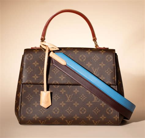 bolsa negra louis vuitton|louis vuitton bags 2022 collection.